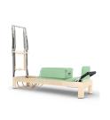 Reformer Elina Pilates Clásico Madera Natural 86'' con Torre (Color: Verde)